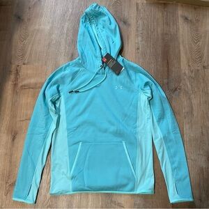 New with tags Women’s under armour hoodie